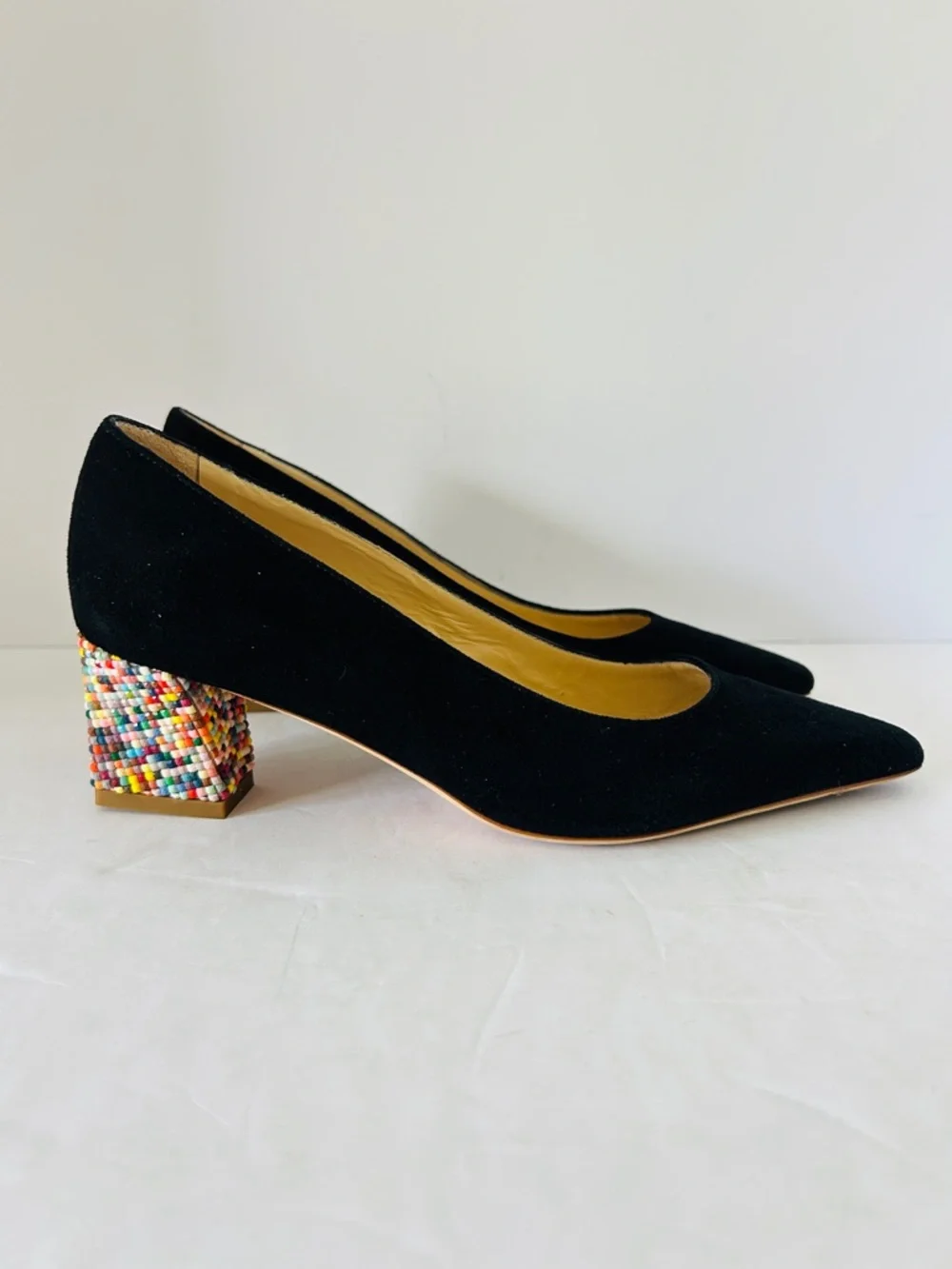 Diane B Milano Black Suede Pumps Beaded Low Heels Pointed Toe EU35 Size US 5